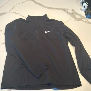 Nike black 1/4 zip